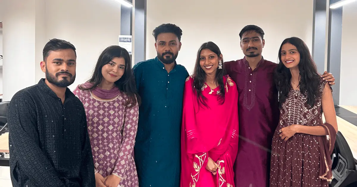 Ignatiuz team celebrating Navratri with Garba and Dandiya dance