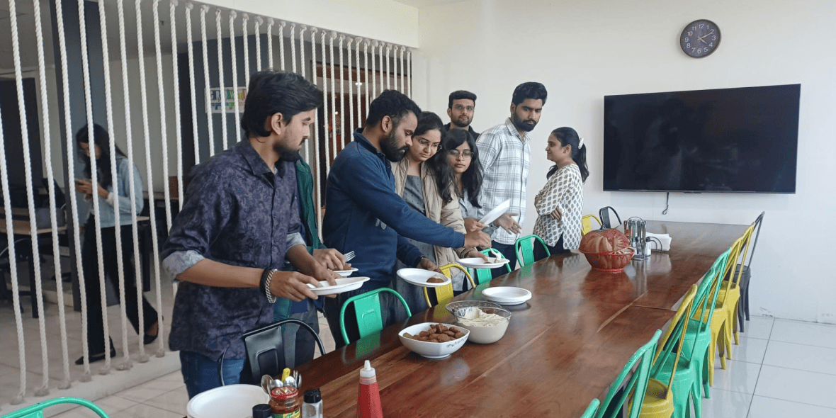 Holiday Feature Image